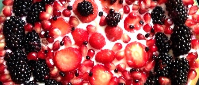 Йогуртовый кекс с ягодами